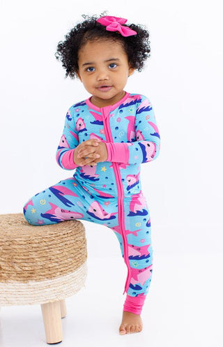 Girl's Bamboo Convertible Footie Romper - Gwen (Baby Sharks) Baby & Toddler Sleepwear