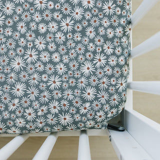 Bamboo Stretch Crib Sheet - Dark Green Daisy