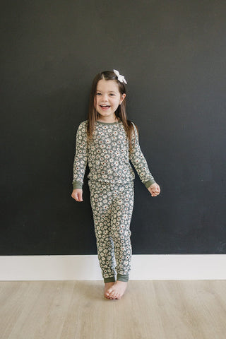 Ribbed Bamboo Long Sleeve Pajama Set - Dark Green Daisy