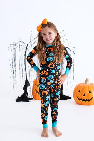 Birdie Bean Long Sleeve Pajama Set - Dex (Jack O'Lanterns) Glow-in-the-Dark