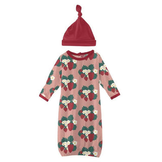 Girl's Print Bamboo Layette Gown & Single Knot Hat Set - Blush Strawberry Farm Baby & Toddler Sleepwear