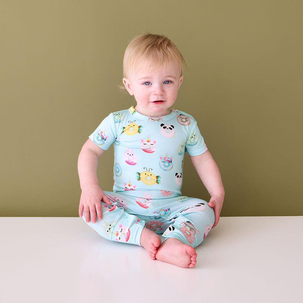 Peanuts Womens' I Woke Up This Cute Tie-dye Sleep Pajama Set
